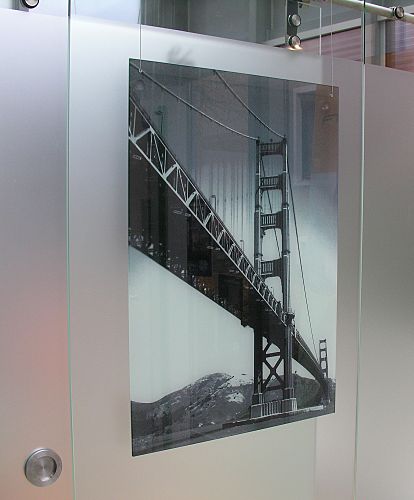GLAVIVA ® GLAS-BEDRUCKUNG • Fotos - Ideen - Anregungen - Bilder - Beispiele als Design-Vorlagen zum Digitaldruck auf Glas • Fotodruck auf Glas von GLAVIVA ® Schwarz-Weiss Fotodruck auf Glas - Golden Gate Bridge in San Francisco
